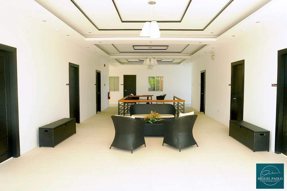 Hotel Capital O 642 The Junction Tagaytay Tagaytay City Esterno foto
